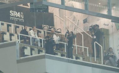 Reali po turpërohej, Sergio Ramos po xhironte film dokumentar në Santiago Bernabeu