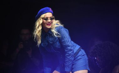 Rita Ora publikon këngën “Only Want You”