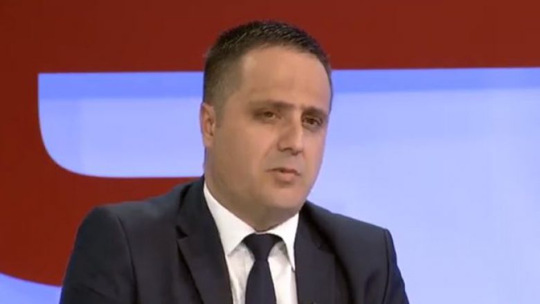 Selmanaj: Komisionit hetimor për “gylenistët” nuk i intereson nëse cenohen raportet Kosovë-Turqi (Video)