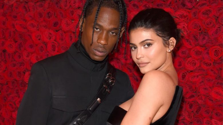 Kylie Jenner realizon festë madhështore për Travis Scott