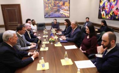 Pacolli fton biznesmenët amerikanë të investojnë në Kosovë