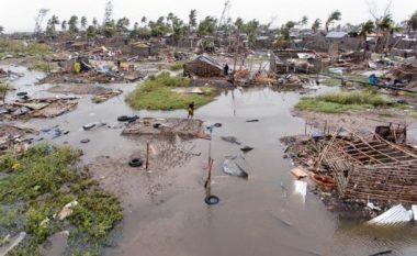 Rreth 1000 të vdekur nga cikloni në Mozambik