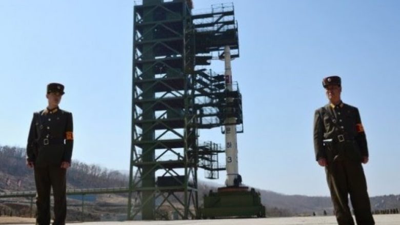 Koreja e Veriut rindërton vendin e nisjes së raketës Sohae