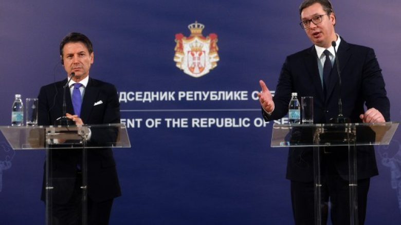 Vuçiq komenton deklaratën “rreth njohjes së Kosovës nga Serbia”