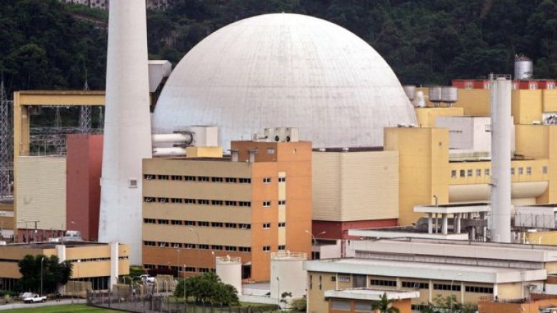 Sulmohet me armë një karvan me karburant bërthamor në Brazil