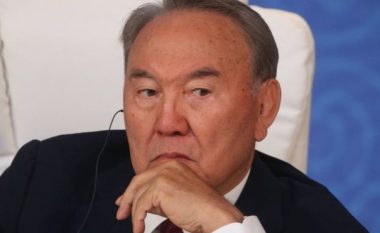 Udhëheqësi i Kazakistanit Nazarbayev jep dorëheqjen pas tre dekadash në pushtet