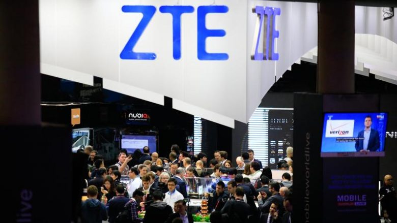 ZTE me 1 miliard dollarë humbje