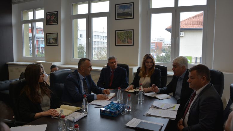Ministrja Zivic premton përkrahje për afaristët e Kosovës