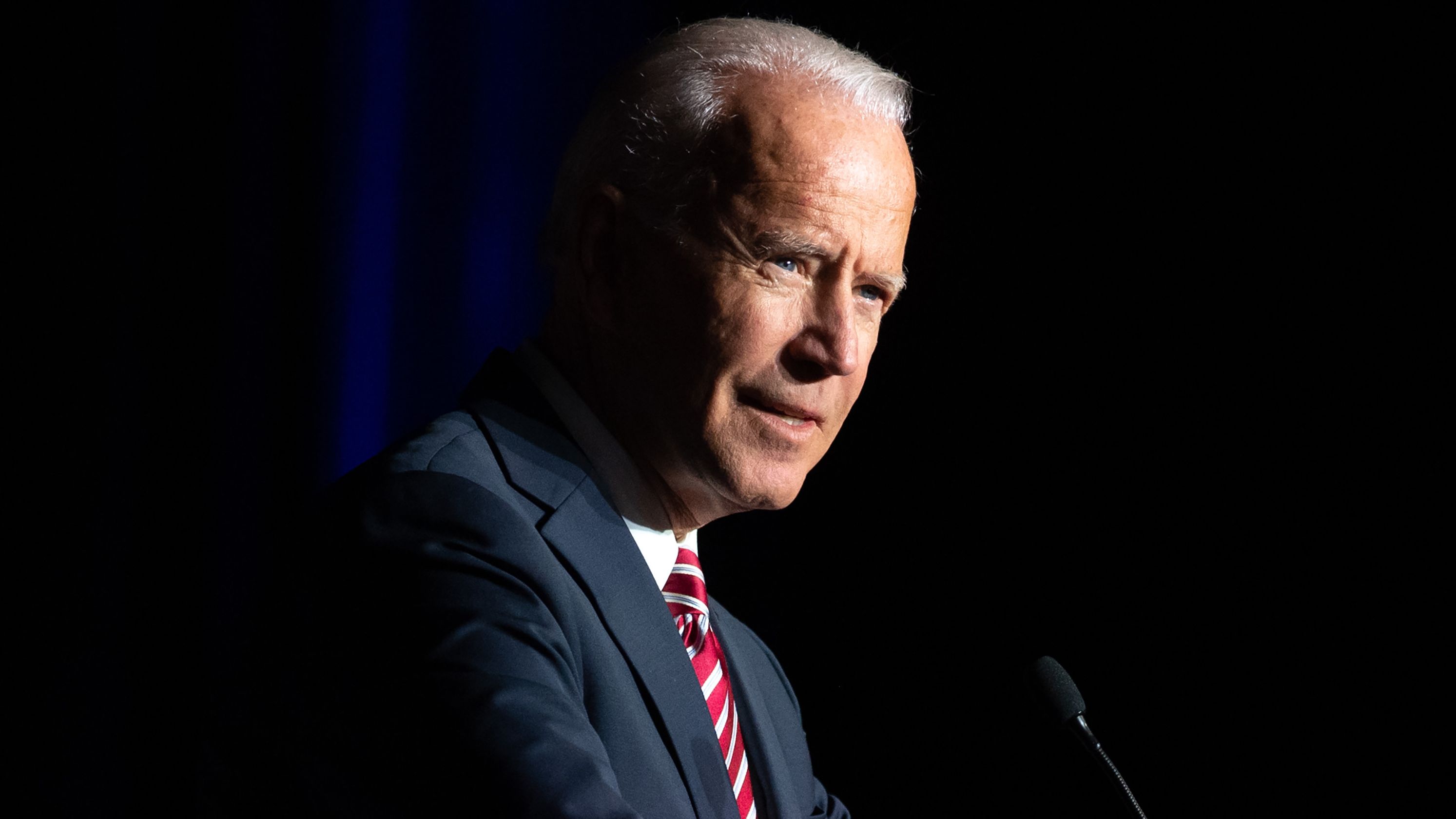 Joe Biden zyrtarizon kandidaturën për president të SHBA-së në zgjedhjet 2020 (Video)