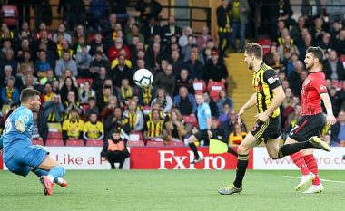 Shënohet goli më i shpejtë në histori të Ligës Premier – sulmuesit Shane iu deshën vetëm shtatë sekonda ta tund rrjetën