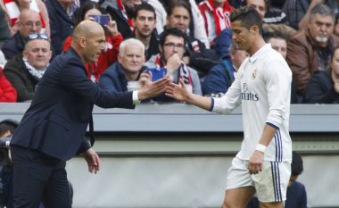 Ronaldo: Zidane di të punojë në mënyrë inteligjente