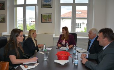 Ministrja Zivic u takua me ambasadoren e Finlandës, Pia Stjernvall