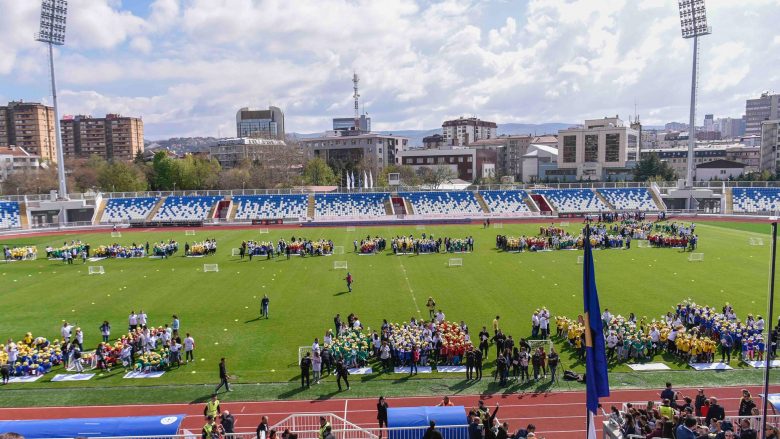 Veseli hap festivalin olimpik për fëmijët parafillorë