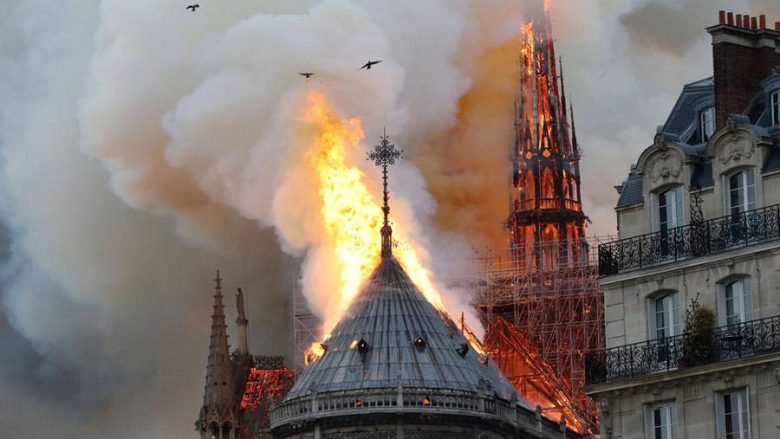 ​Labinot Tahiri ndan një mijë euro për rindërtimin e Katedrales Notre Dame në Francë