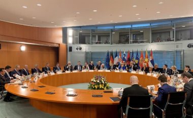 Pacolli: Njohja reciproke e Kosovës dhe Serbisë është kryetema e takimit të shpejtë në Paris