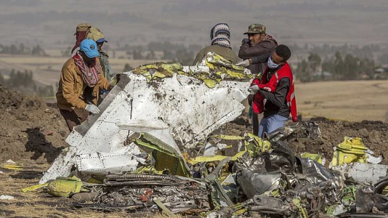 Aeroplani i linjës ajrore të Etiopisë që la të vdekur 157 persona gjatë përplasjes, dëmtoi një sensor të rëndësishëm gjatë nisjes (Foto)