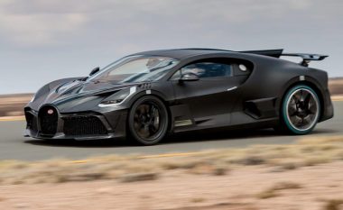 Bugatti Divo dërgohet për testim në një prej shkretëtirave më të nxehta në botë (Foto)