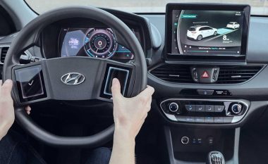 Ekrani i ndjeshëm në prekje, mundëson kontrollin e shumë pjesëve në Hyundain e ri (Video)