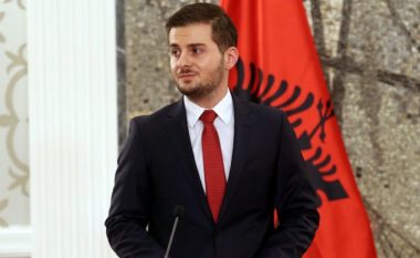 Cakaj: Mbështetje financiare për Këshillin Kombëtar të Shqiptarëve në Mal të Zi