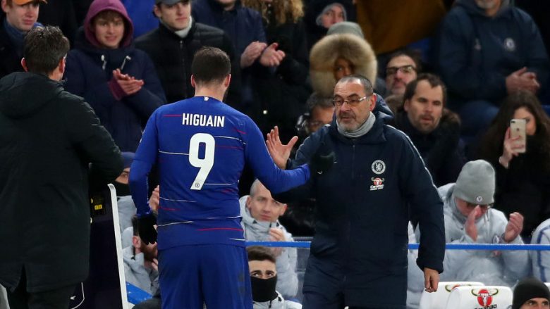 Sarri: Jam i shqetësuar për Higuainin