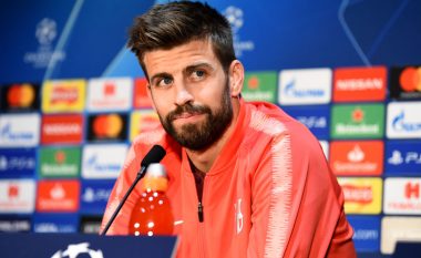 Pique: Manchester United është skuadër e rrezikshme