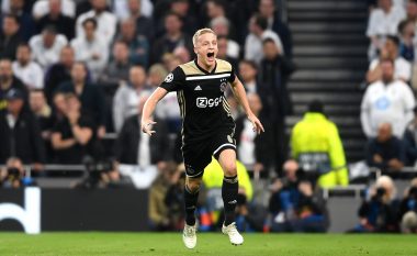 De Beek: Ajaxi mund të luajë më mirë, shpresoj të kalojmë në finale