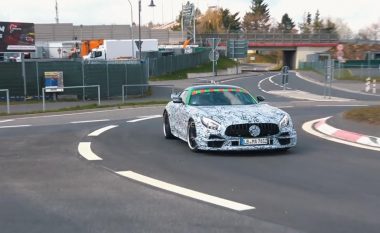 Mercedes-AMG GT R Black Series lëshoi zhurmë të mahnitshme gjatë testimit (Video)