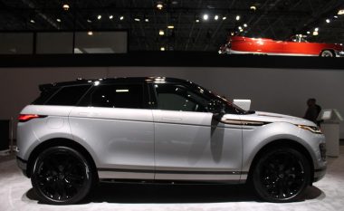 Range Rover Evoque me shumë elemente të ndryshuara (Foto)