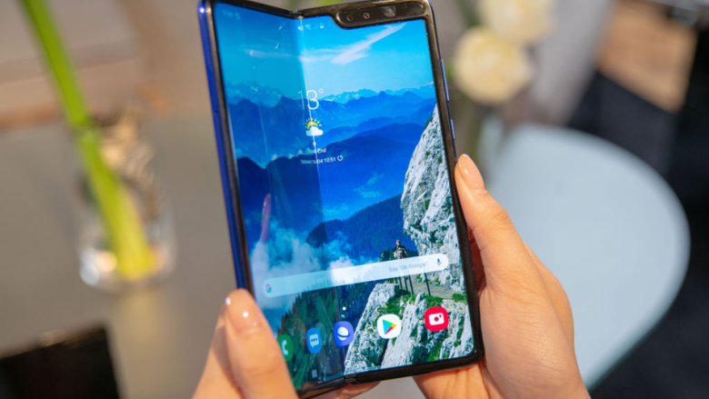 Samsung paralajmëron hetime për problemet me ekranin e Galaxy Fold (Video)