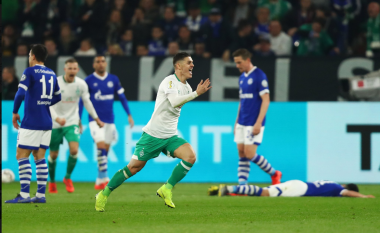 Rashica i pandalshëm, shënon gol spektakolar nga distanca ndaj Schalke 04