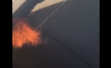 Aeroplani përfshihet nga flakët, derisa gjendej në pistë – pak para fluturimit (Video)