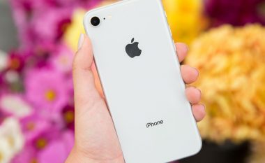 Vitin që vjen, Apple mund ta lansojë një telefon të ngjashëm me iPhone 8