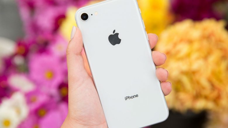 Vitin që vjen, Apple mund ta lansojë një telefon të ngjashëm me iPhone 8