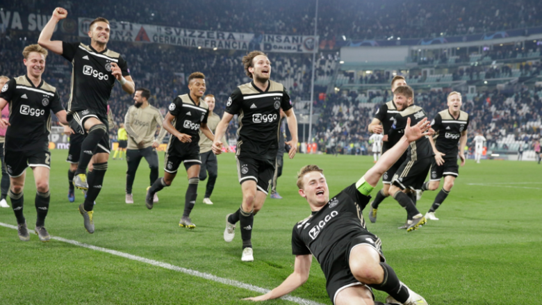 Kampionati holandez Eredivisie shtyhet për një javë që Ajaxi të jetë i qetë për ndeshjen ndaj Tottehamit