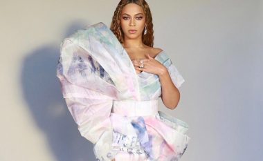 Edhe një këngë befasuese nga Beyonce, lanson “Before I let Go”