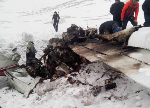 Avioni i rrëzuar kishte leje për aterrim në Aeroportin e Shkupit