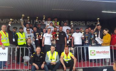 Skender Potera triumfon përsëri në Drag Race