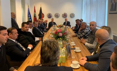 Thaçi në Berlin: Diaspora pareshtur i ka mbështetur të gjitha proceset në Kosovë