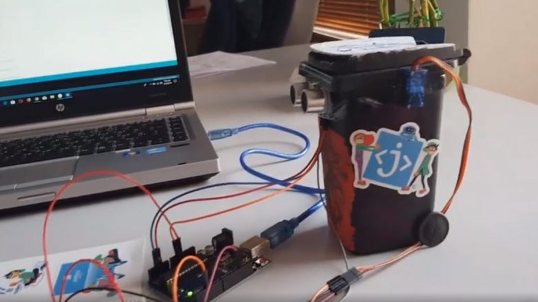 Për nder të Ditës së Tokës, nxënësit e ‘Akademia jCoders’ krijojnë shportën unike me sensorë (Video)