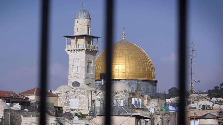 Si është të jetosh në Jerusalem? Rrëfimi i banorëve të tri besimeve dhe mendimet e tyre mbi të kaluarën, të tashmen dhe të ardhmen e qytetit! (Foto/Video)
