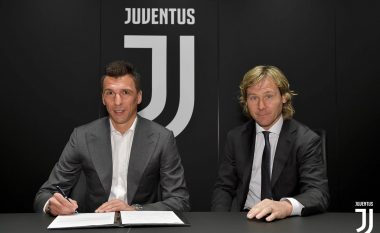 Zyrtare: Juventusi rinovon kontratën e Mandzukicit