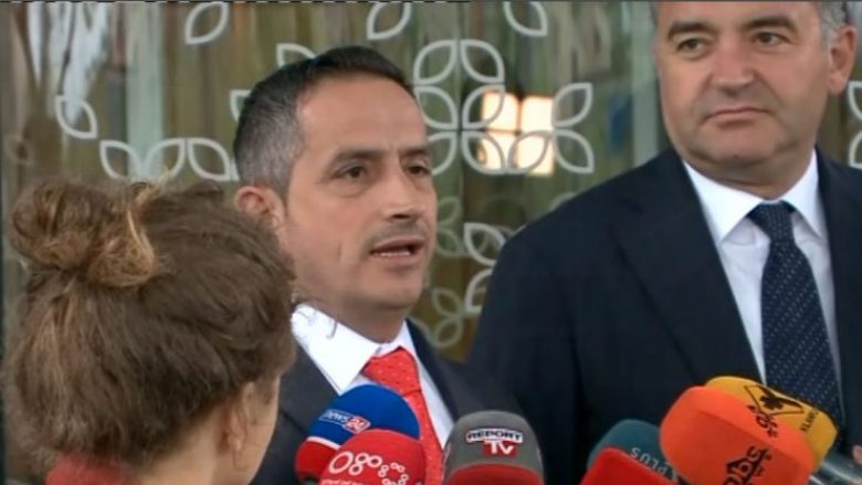Incidenti Kosovë-Serbi, ministri Matoshi tregon çka ndodhi në Samit