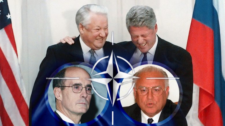 Diplomati amerikan: Rusia e përkrahu NATO-n gjatë bombardimeve dhe ndihmoi që Serbia ta humb Kosovën