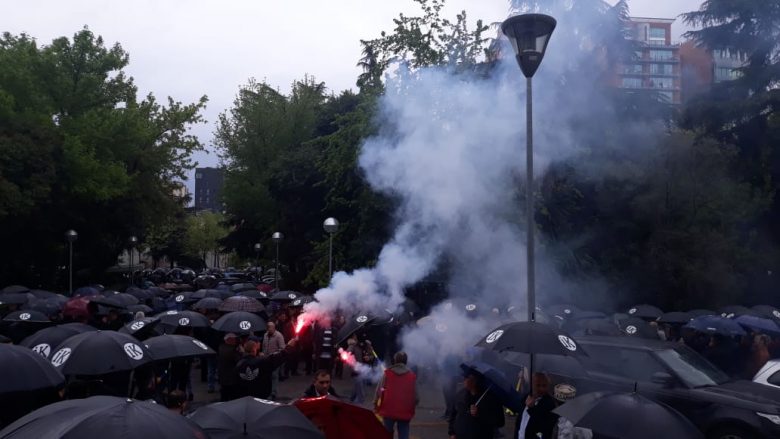 Protesta e opozitës – reagon Presidenti Ilir Meta
