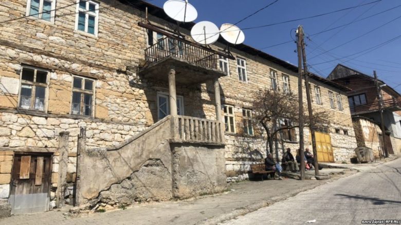 Shqiptarë e serbë flasin për bashkëjetesën në Rahovec