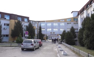 Arrestohet laboranti i spitalit të Gjakovës për keqpërdorim të detyrës zyrtare