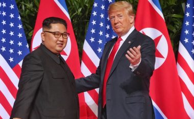 Trump thotë se Kim Jong Un kërkoi ndjesë për hedhjen e raketave