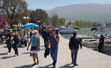 Ohri plot me turistë një ditë para “Ilindenit”