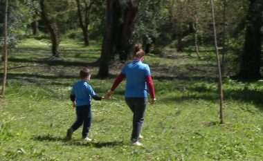 Fëmijët me autizëm, në Shqipëri rritje e numrit në 10 vitet e fundit