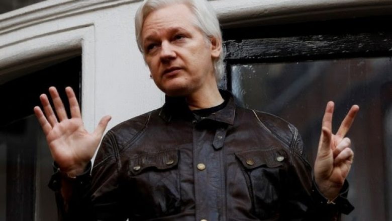 ‘Assange shkeli kushtet e azilit’